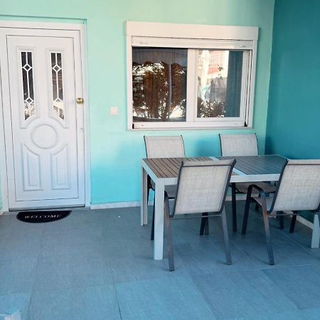 Apartment Near The Sea Peraía Esterno foto